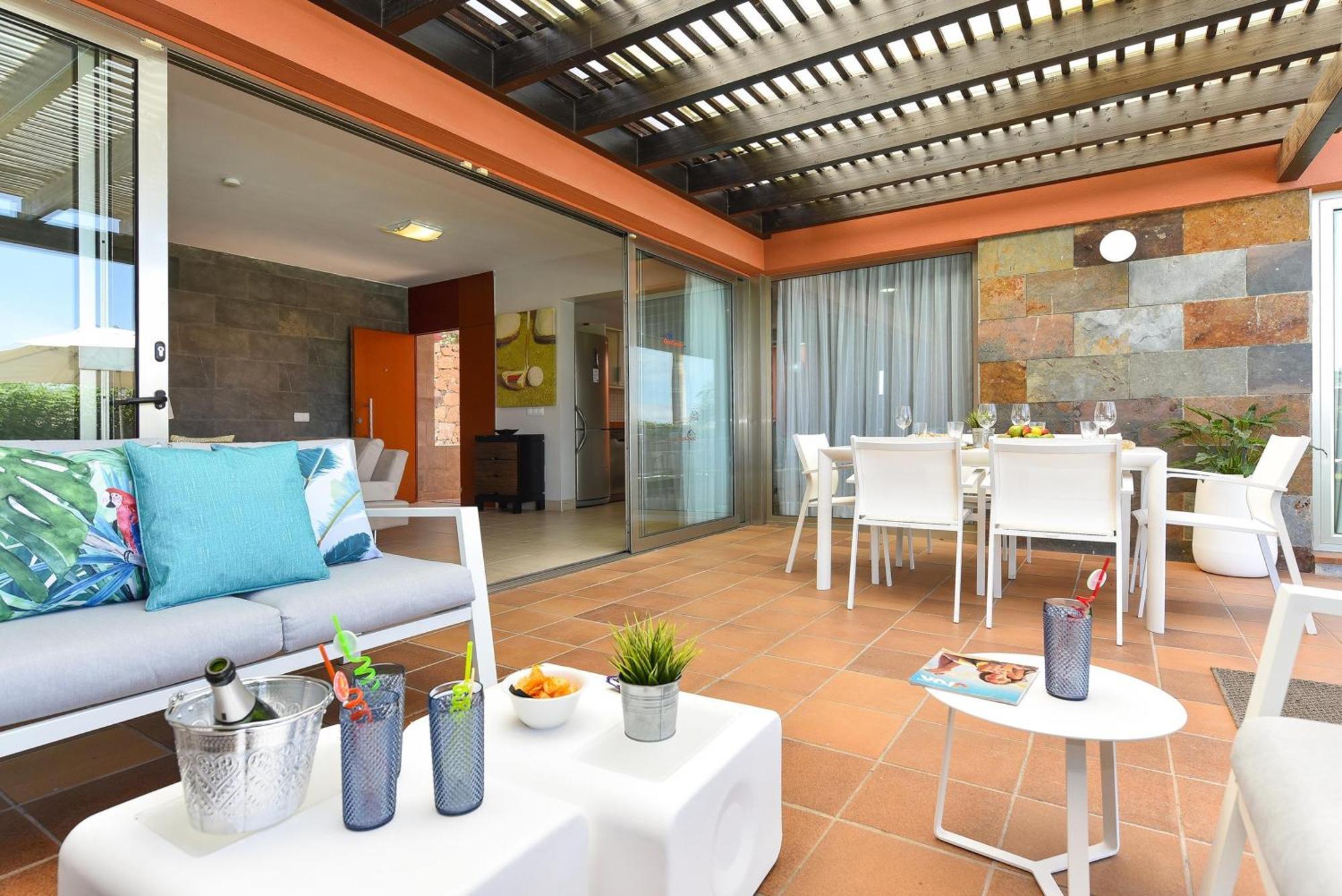 Villa Mira Salobre Luxury Retreat In Gran Canaria Private Outdoor Heatable Pool Bbq Facilities Shaded Outdoor Dining Area Salobre Golf, Villa